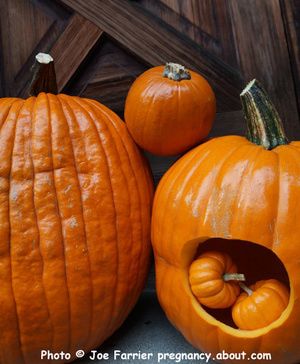 5 Halloween Pregnancy Announcement Ideas | Halloween Ideas | Pregnant Halloween Costumes | Maternity Costumes Halloween | Halloween Maternity Costumes | Safe Halloween | Costume Maternity | Halloween Craftivity | Halloween Maternity | Halloween Bump | Halloween Baby Bump | Halloween Baby Bump Ideas | Halloween Baby Announcement | DIY Maternity Costumes Halloween | Maternity Halloween Costume Ideas | Halloween Maternity Shirt #halloween #pregnancy #announcement #ideas